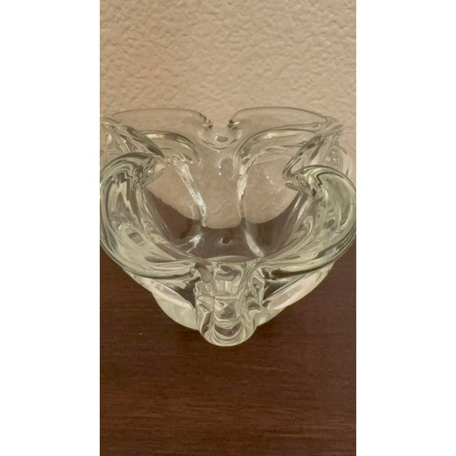 Glass 1960s Murano Clear Ruffled Tringle Candy Dish Sculpture For Sale - Image 7 of 9