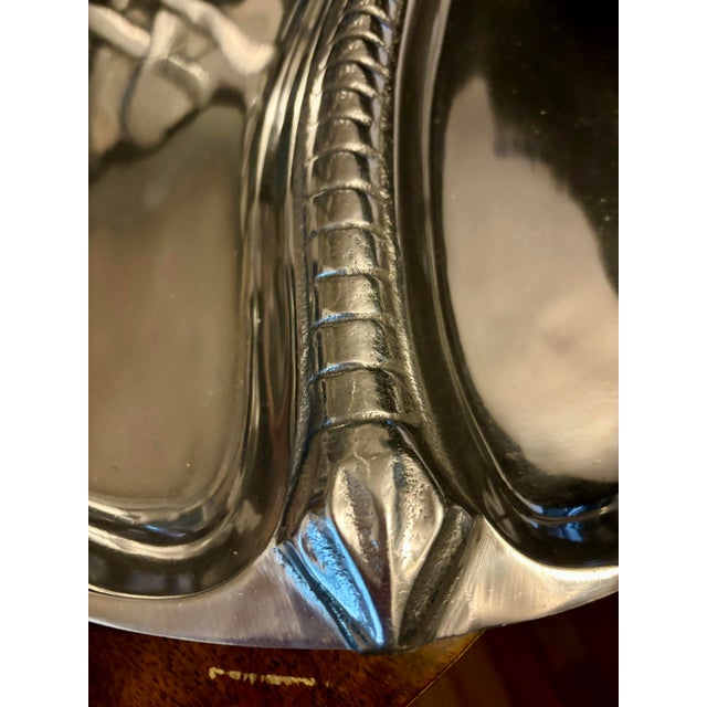 Vintage 1970s Old Town Imports Large Palm Tree Aluminium Platter for Coastal Seaside Decor For Sale In Louisville - Image 6 of 10