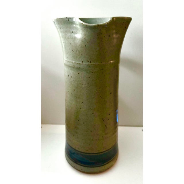 Vintage Signed Studio Pottery Pitcher in Speckled Sage Green With Cobalt Blue Band For Sale - Image 4 of 9