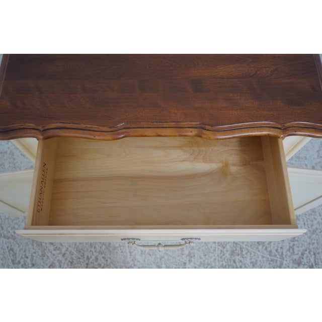 1990s Pair of Ethan Allen Birch Wood French Country Nightstands For Sale - Image 5 of 12
