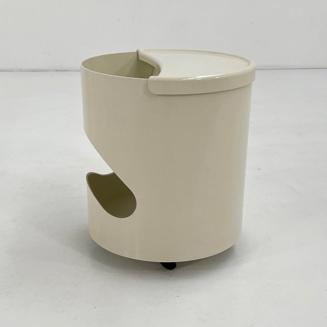 White Robo Side Table by Joe Colombo for Elco, 1970s For Sale - Image 8 of 11