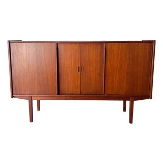 Mid CenturyModern Danish Teak Sideboard - Highboard With Sliding Doors & Bar Cabinet 1960s For Sale