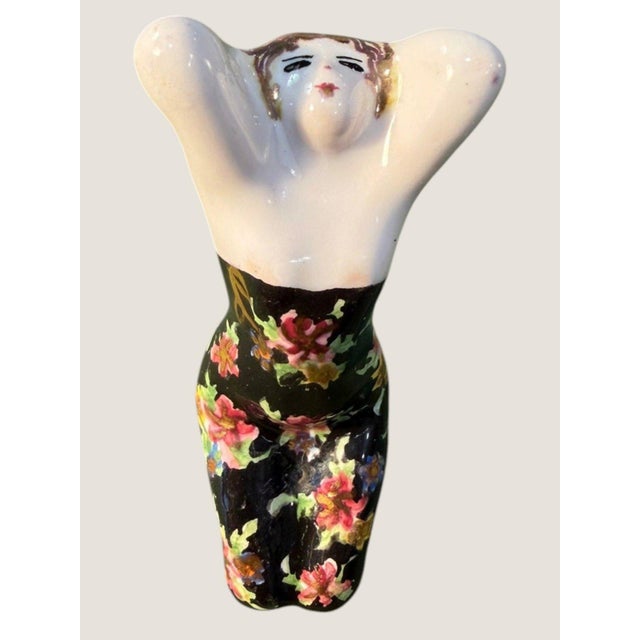 Vintage Mid-Century Modern Hand-Painted Porcelain Lady Table Lamp W/Porcelain Lady Finial For Sale - Image 11 of 18