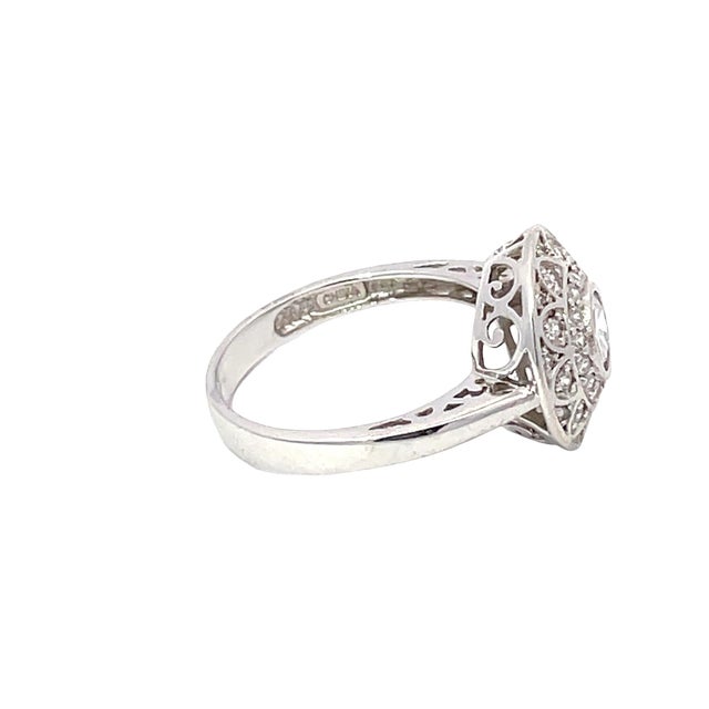 14k White Gold Zircon Halo Flower Ring, Size 7 For Sale - Image 4 of 7