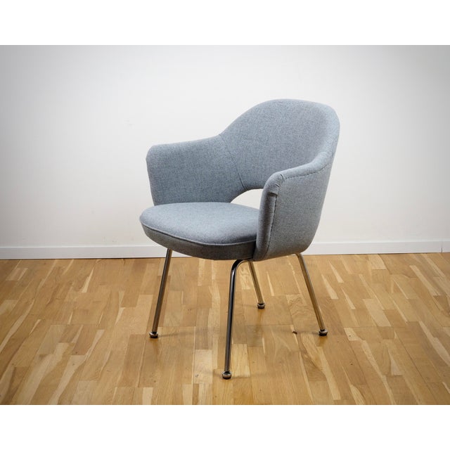 Gray Conference Armchairs by Eero Saarinen for Knoll International, Set of 3 For Sale - Image 8 of 18