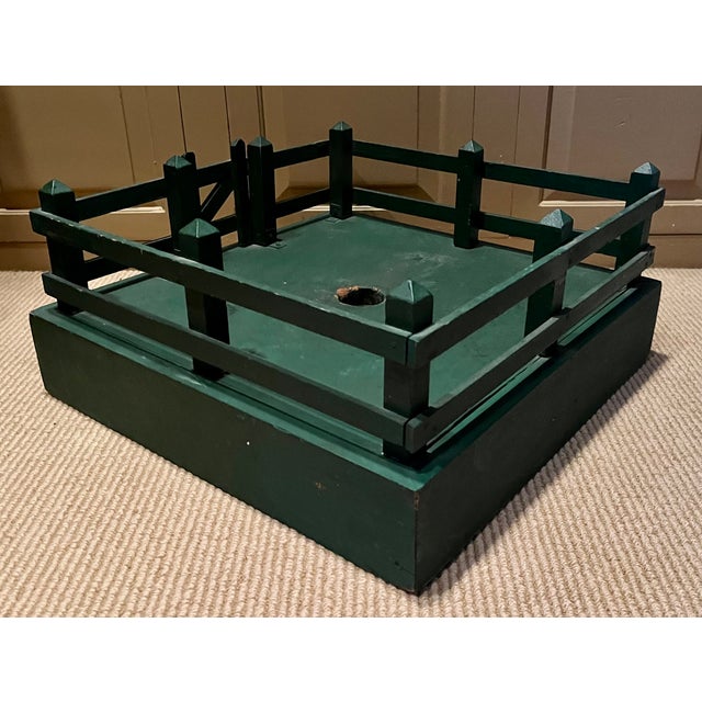 Wood Antique 1920's American Green Paint Decorated Wood Fence, Gate and Stand for Displaying a Feather Christmas Tree For Sale - Image 7 of 15