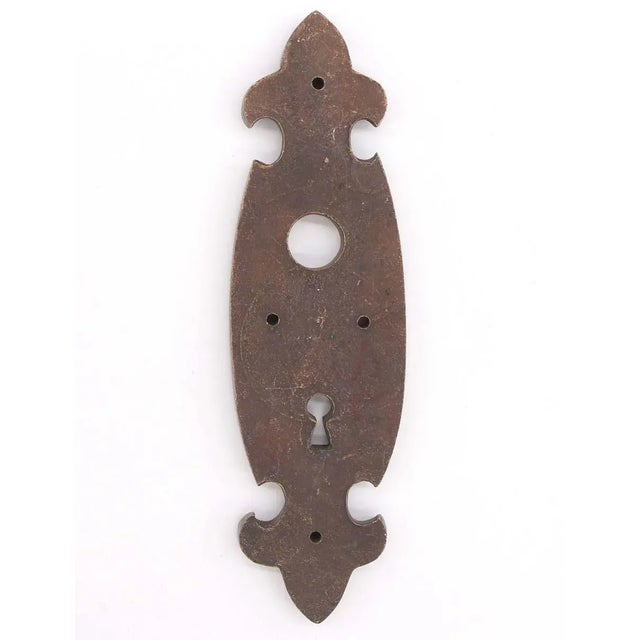 Metal Late 20th Century Vintage Copper Finish Brass Door Knob & Backplate Set For Sale - Image 7 of 7