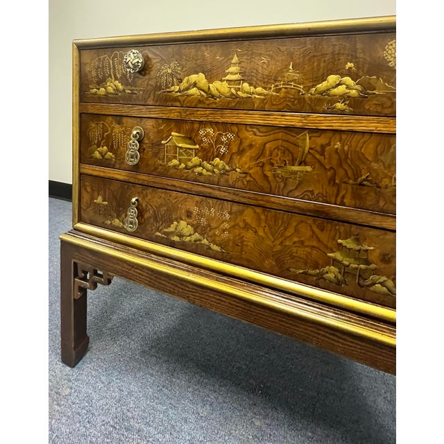 Hekman Designer Chinoiserie Three Drawer Chest For Sale In New York - Image 6 of 12