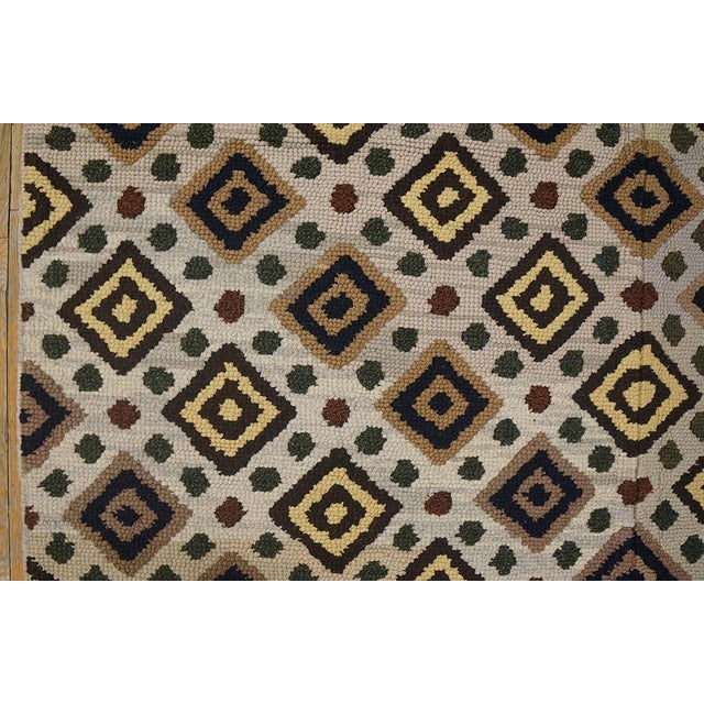 Textile 1960s Gray Diamond Vintage American Hooked Rug 5' 11" X 8' 6" Handknotted Wool Carpet For Sale - Image 7 of 18