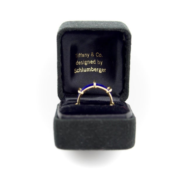 Vintage Tiffany & Co. By Schlumberger 18k Gold Enamel Ring, Size 7 For Sale In Los Angeles - Image 6 of 11