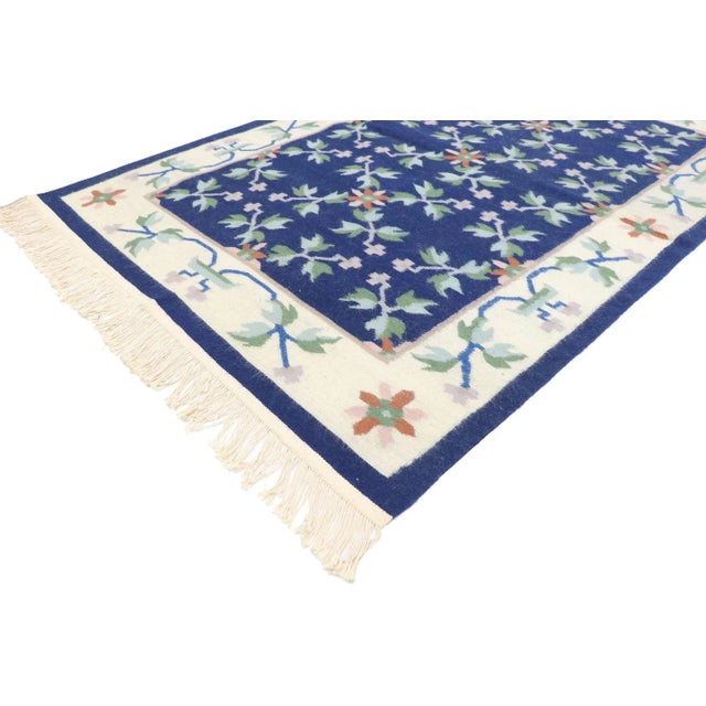 ? Vintage Floral Kilim Rug with English Chintz Style 04'01 x 06'03. ??Delicately feminine and beautifully traditional,...