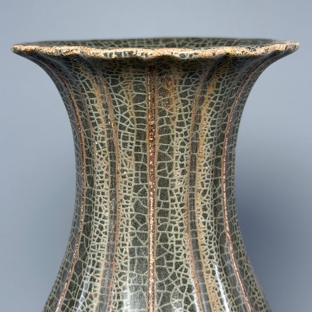Antique Chinese Official‑Style Celadon Lobed Vase With Scalloped Rim For Sale - Image 4 of 10