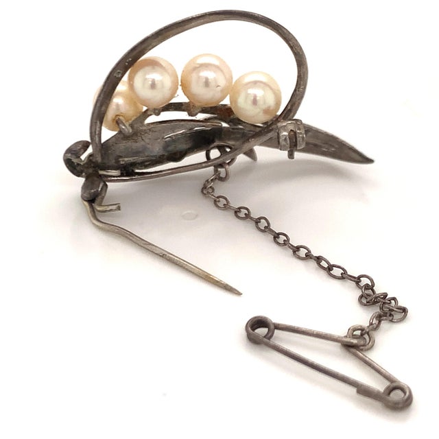 1990s Mikimoto Estate Akoya Pearl Brooch Pin Sterling Silver For Sale - Image 10 of 12