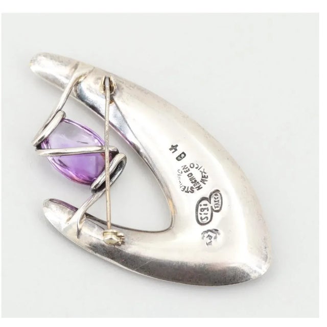 Sigi Pineda Mid 20th Century Mid-Century Modern Sigi Pineda Taxco, Mexico Sterling Silver & Amethyst Brooch For Sale - Image 4 of 6