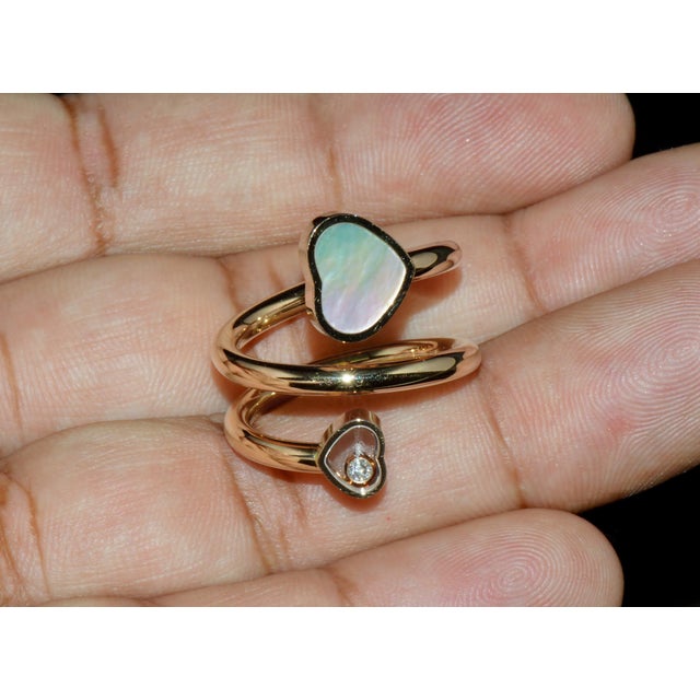 Authentic Chopard Happy Hearts Double Wrap Twist Ring in 18k Rose Gold With Mother of Pearl & Floating Diamond, Size 6.5 For Sale - Image 10 of 16