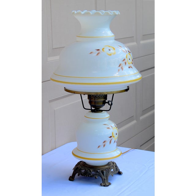 Glass Vintage “Gone With the Wind” Milk Glass Dresser Lamp - Hand-Painted Florals, Brass Base For Sale - Image 7 of 12