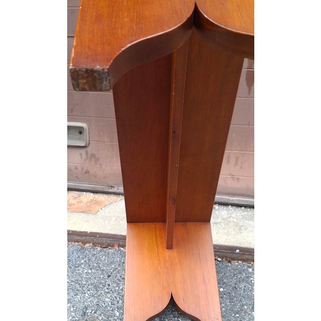 20th Century Early American Style Stained Fruitwood Bench For Sale - Image 9 of 9