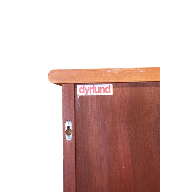 Vintage Danish Illuminated Display Cabinet in Teak from Dyrlund, 1960s For Sale - Image 11 of 13