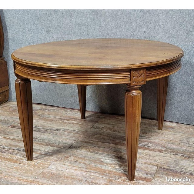 Art Deco Extendable Walnut Table, 1925 For Sale - Image 3 of 6