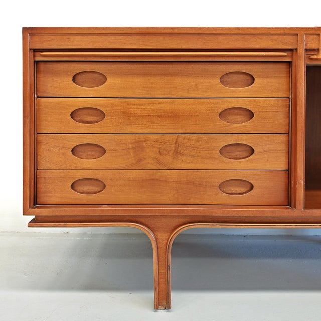 Vintage Light Wood Sideboard with Shutter Closure attributed to Gianfranco Frattini, 1960s For Sale - Image 11 of 18