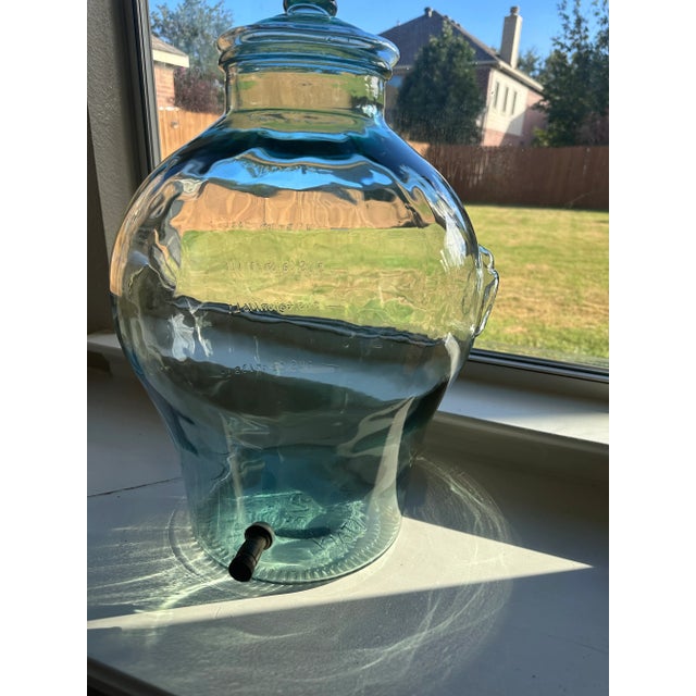Transparent 1970s Sve 5-Gallon Aqua Hand-Blown Glass Beverage Dispenser With Lid For Sale - Image 8 of 10