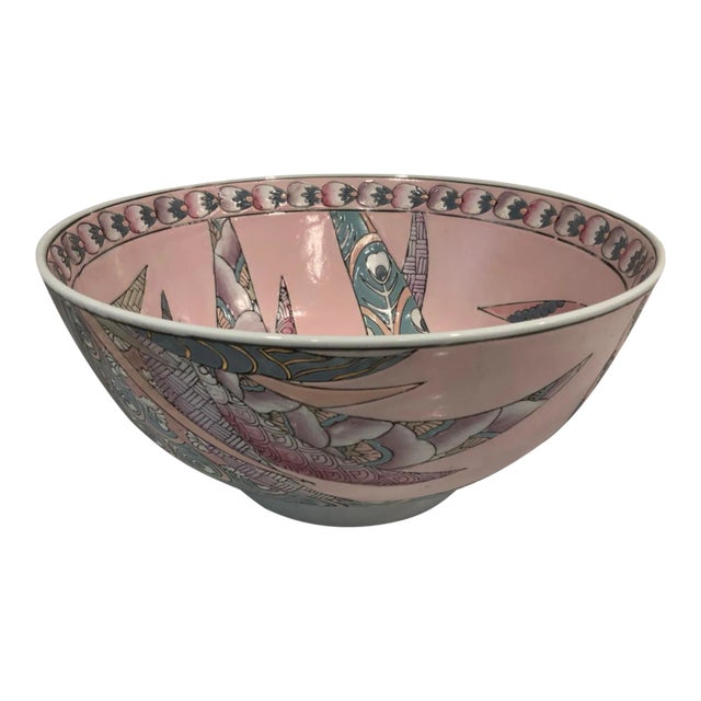 Hand Painted Macau Bowl Made in China For Sale