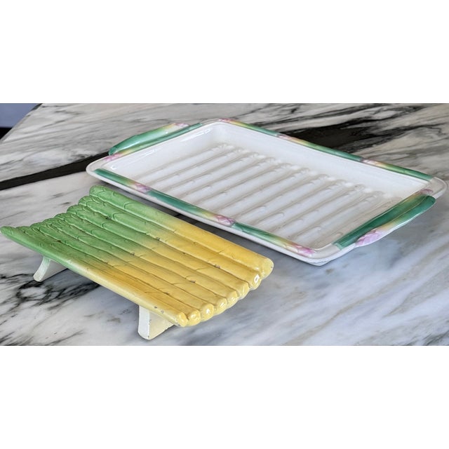 Rustic European Made in Czechoslovakia Two Piece Majolica Style Asparagus Plates - Set of 2 Pieces For Sale - Image 3 of 12