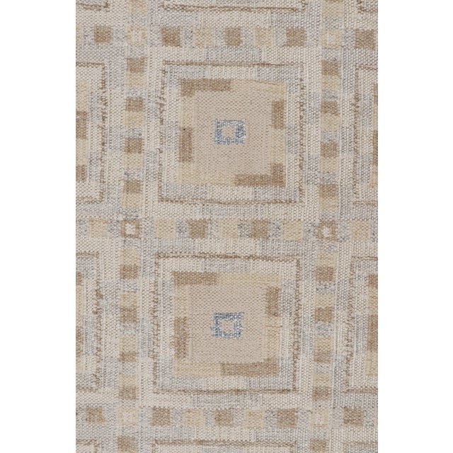 Textile Rug & Kilim’s Scandinavian Rug With White and Beige-Brown Geometric Patterns For Sale - Image 7 of 8
