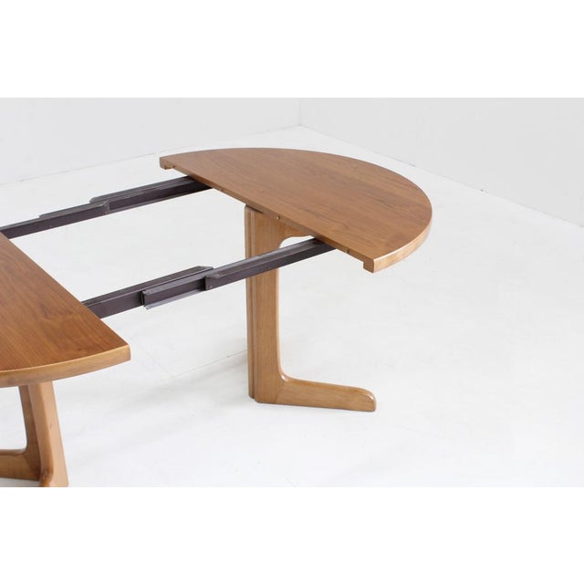 Mid-Century Modern Vintage Danish Round Extendable Dining Table, 1960s For Sale - Image 3 of 8