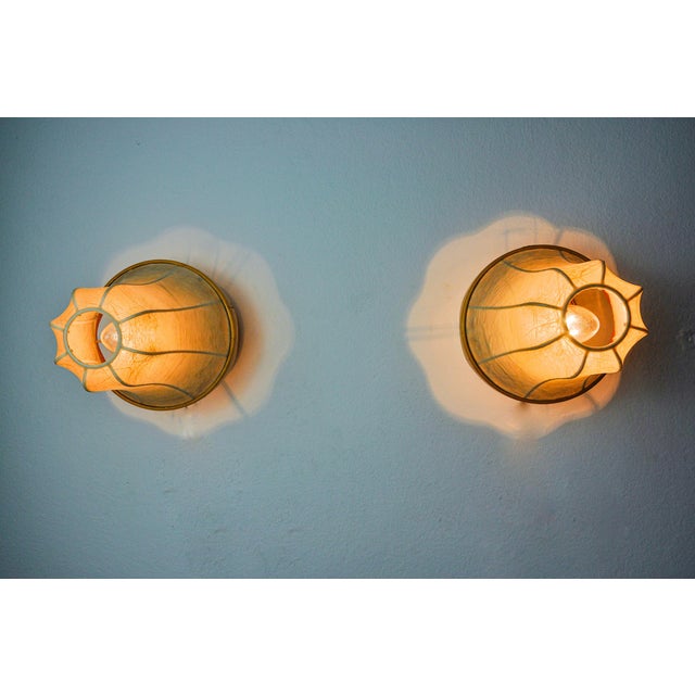 Cocoon Pear-Shaped Wall Lights in Resin and Pine, Italy, 1970s, Set of 2 For Sale - Image 4 of 9