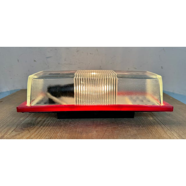 Industrial Red Bakelite Wall Light from Elektrosvit, 1970s For Sale - Image 15 of 18