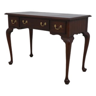 Henkel Harris Queen Anne Style Cherry Vanity Dressing Table For Sale