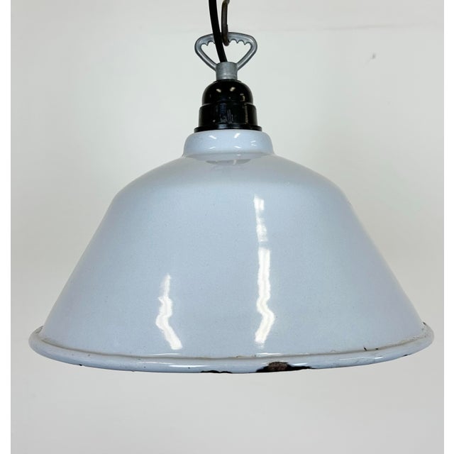 Gray French Industrial Grey Enamel Factory Pendant Lamp, 1960s For Sale - Image 8 of 14