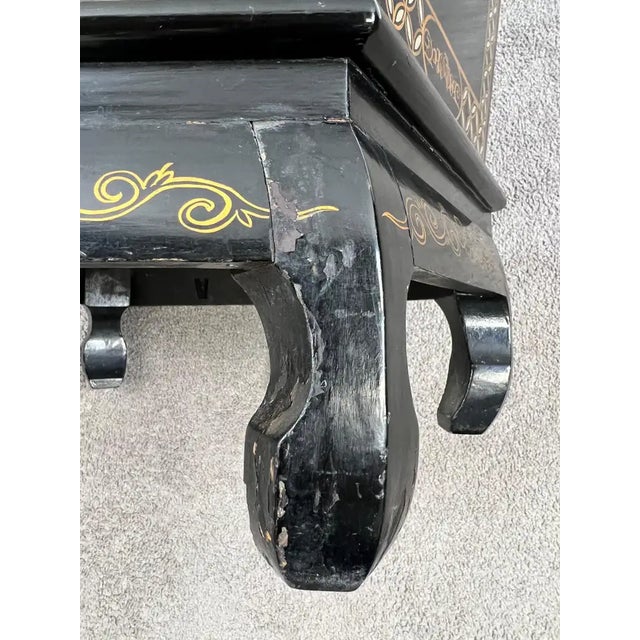 Asian Black Lacquer Hexagonal Side Table With Hand-Painted Gold & Figural Pane For Sale - Image 13 of 15