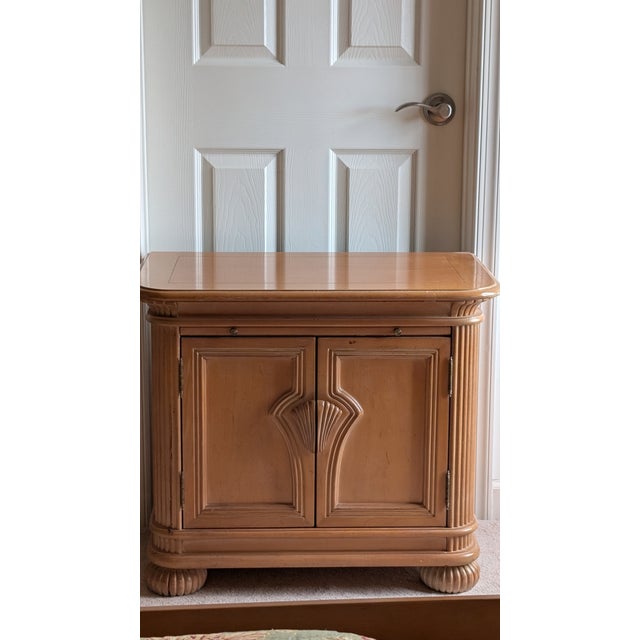 Brown Vintage Mid Century Modern Night Stand W/ Pull Out Tray For Sale - Image 8 of 12