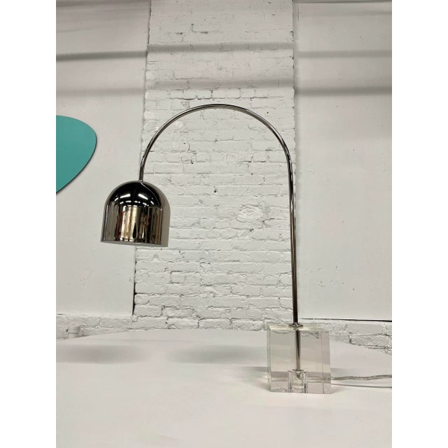 Modern Monroe Table Lamp by Regina Andrew For Sale - Image 3 of 12