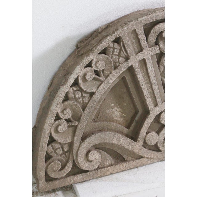 Traditional Late 19th Century Carved Arched Pineapple Pediment For Sale - Image 3 of 4