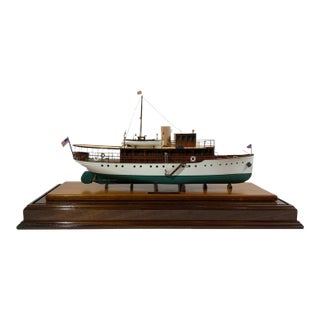 Period Builders Model of the Private Yacht "Caritas" For Sale