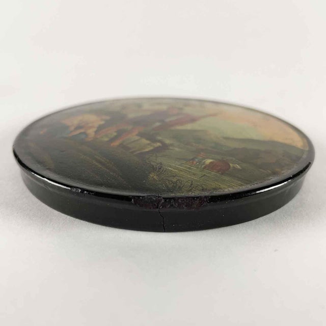 French Papier Mache Snuff Box Painted 1800 For Sale - Image 5 of 11
