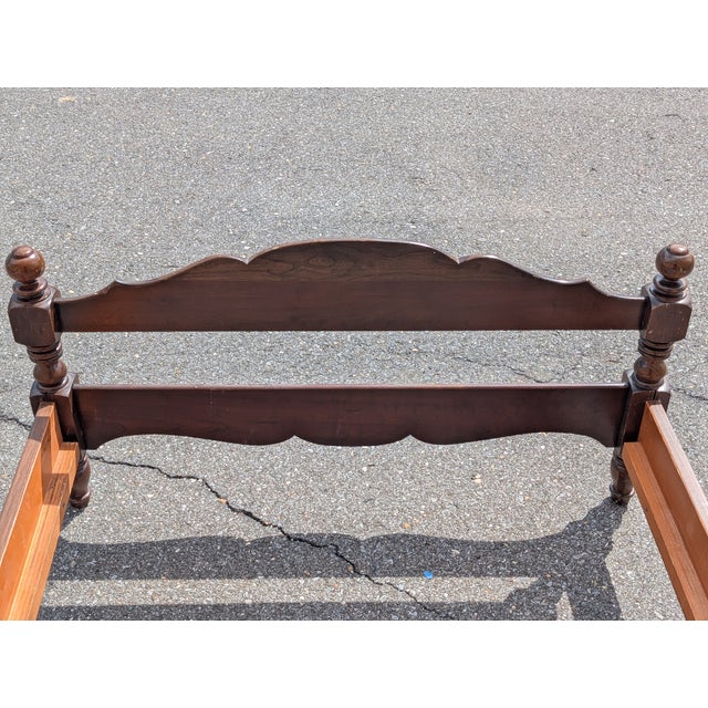 This stunning vintage twin-size cannonball bedframe is crafted from solid wood, offering a timeless silhouette that...