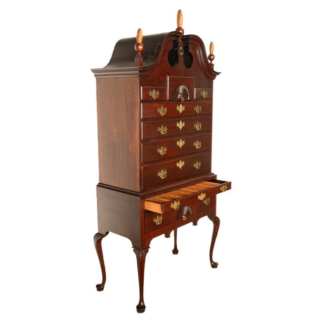 Antique 18thC American Federal Queen Anne Mahogany Bonnet-Top Highboy Salem 1790 For Sale - Image 11 of 18