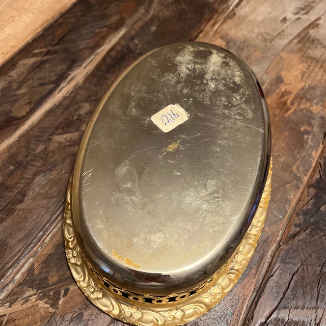 1980s Turkish Hand Hammered Brass Serving Tray For Sale In New York - Image 6 of 12
