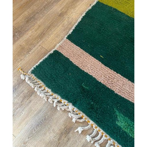 Vintage Moroccan Rug in Pure Wool For Sale - Image 4 of 7