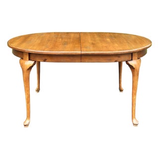 Habersham Oval Pine Queen Anne Extension Dining Table For Sale