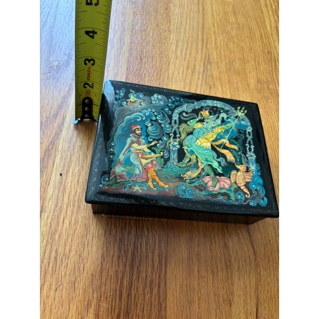 Vintage Hand-Painted Lacquer Table Box - "Sadko in the Underwater Kingdom" For Sale - Image 10 of 10