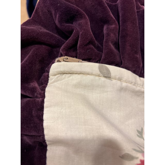 Romantic Pair of Vintage Floral Pillow Covers in the Spirit of 1990s Ralph Lauren Home. For Sale - Image 10 of 12