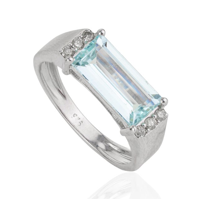 Contemporary March Birthstone East West Aquamarine & Diamond Ring Size 8 by Carat&Her For Sale - Image 3 of 14
