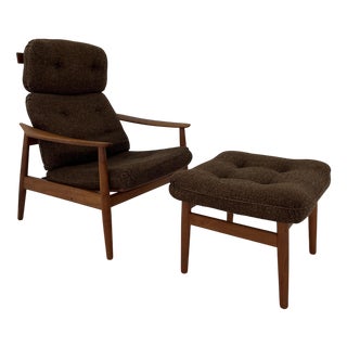 Set of Fd-164 Chair with Ottoman by Arne Vodder for Cado For Sale
