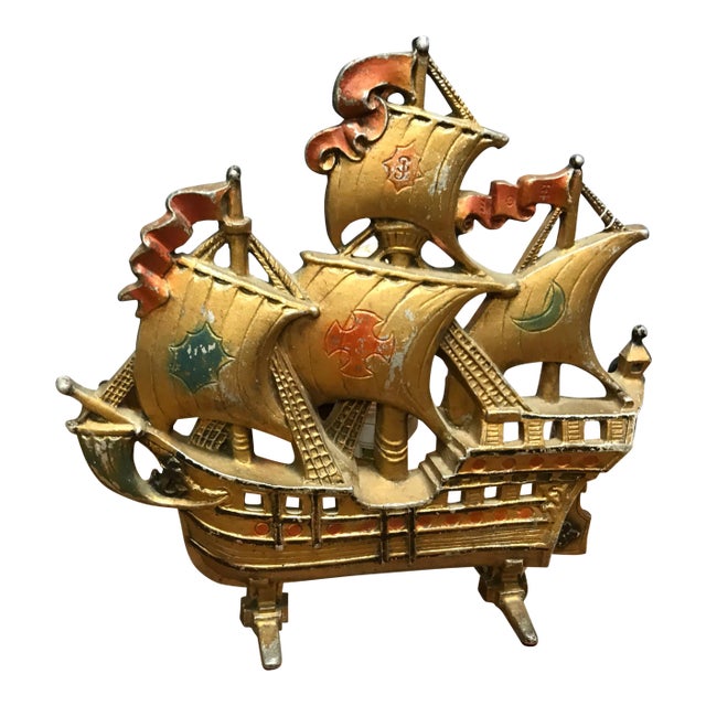 Ship Shape Night Light For Sale