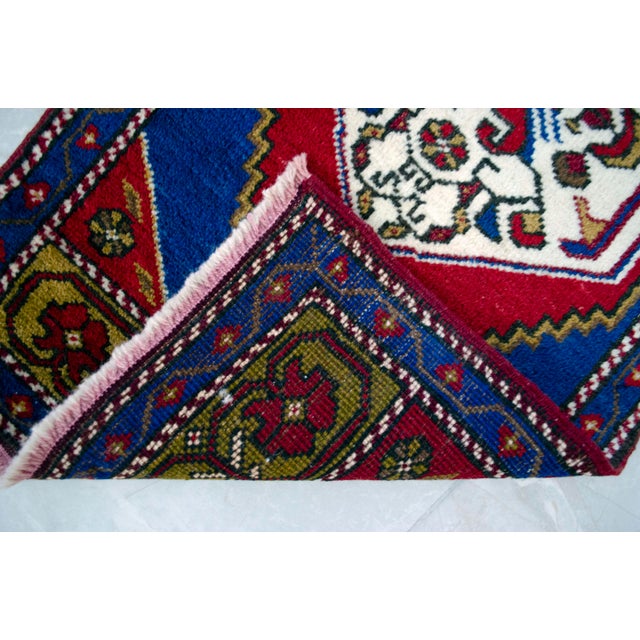 1970s Hand Knotted Small Turkish Rug Mini Rug Mat, Floor Decor - 1'10" X 3'5" For Sale - Image 9 of 14